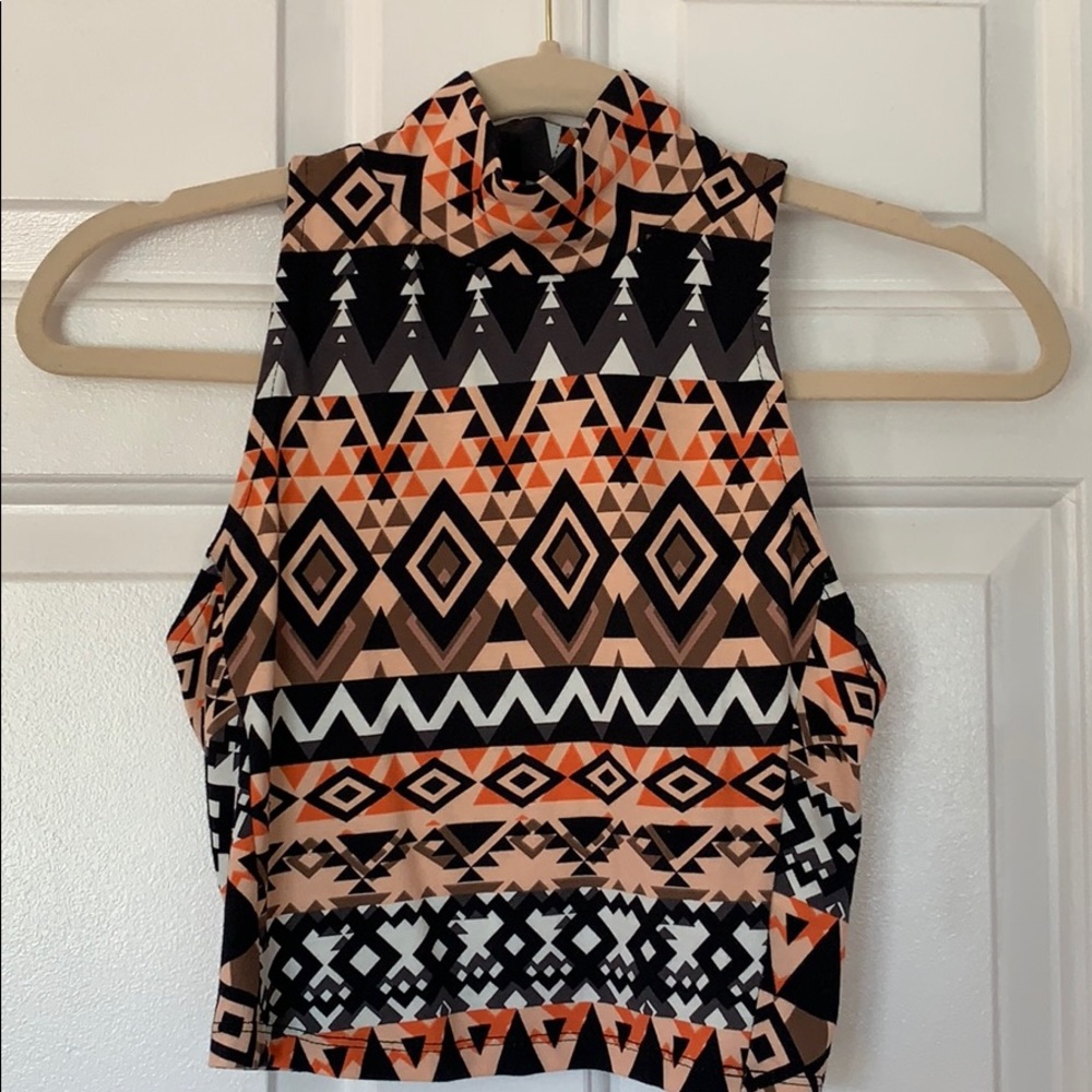 Kirra Crop top Aztec patterns shirt